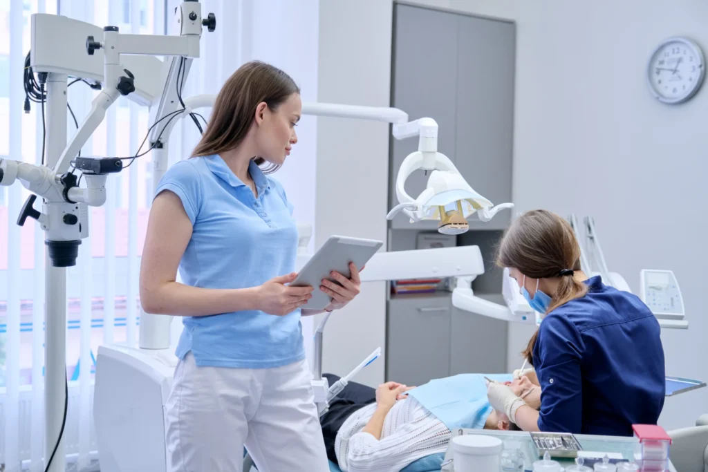 Portrait of dentist doctor with digital tablet 2022 01 20 19 59 08 utc
